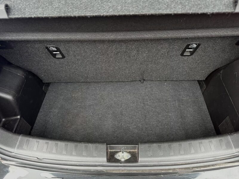2014 SUZUKI SWIFT