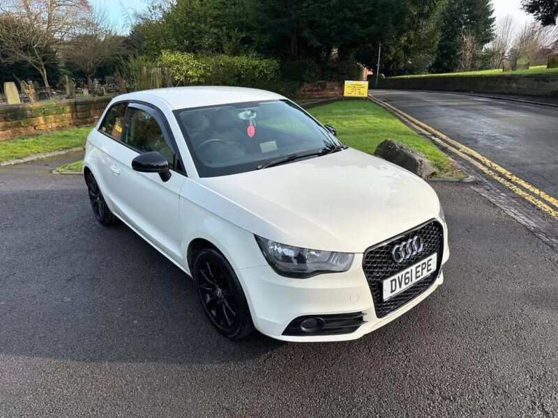 2011 AUDI A1