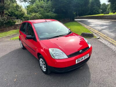 2004 FORD FIESTA