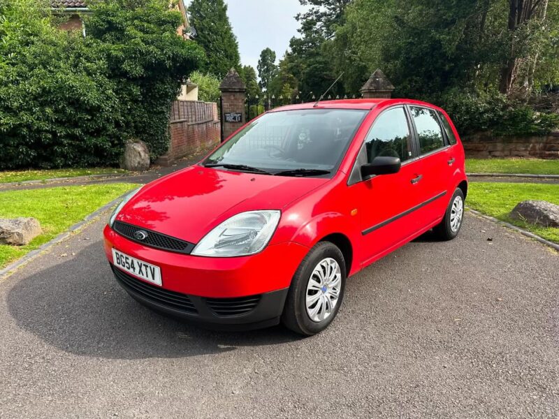 2004 FORD FIESTA