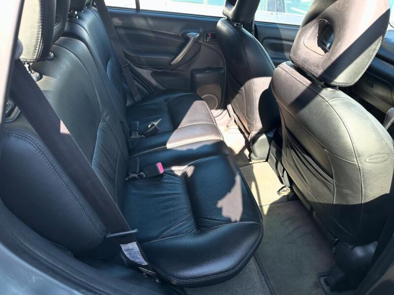 2004 TOYOTA RAV-4