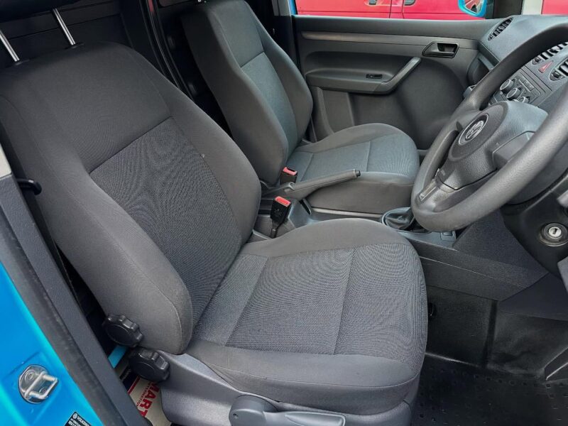2015 VOLKSWAGEN CADDY