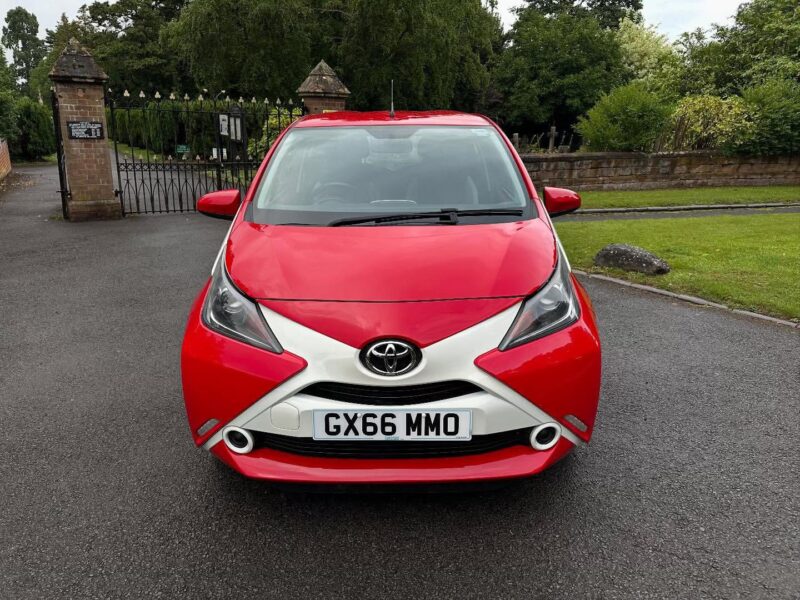 2016 TOYOTA AYGO