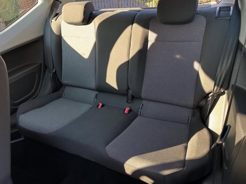2013 VOLKSWAGEN UP