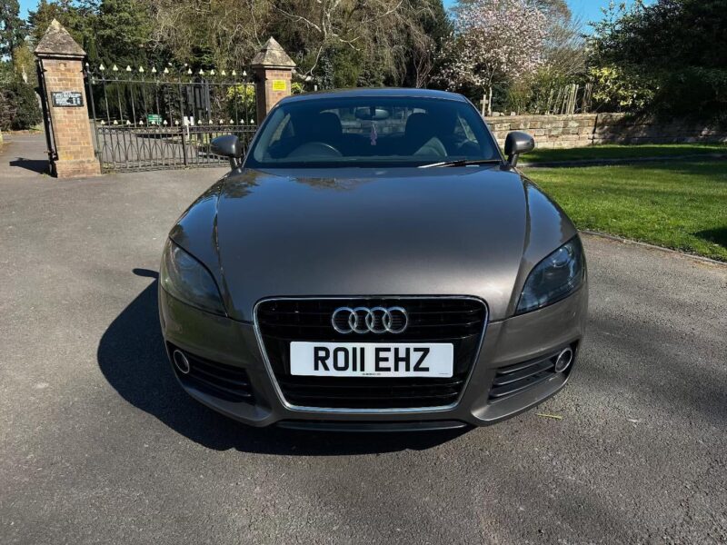 2011 AUDI TT