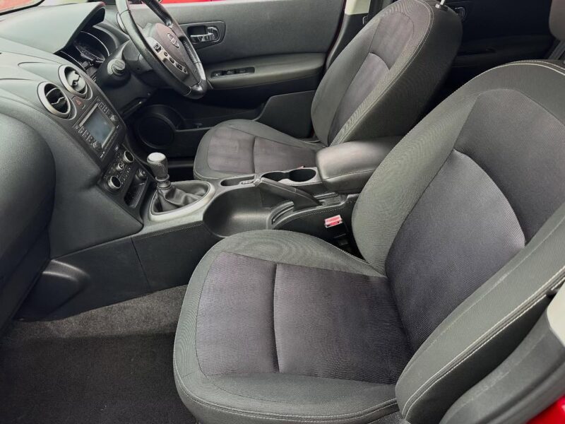 2012 NISSAN QASHQAI