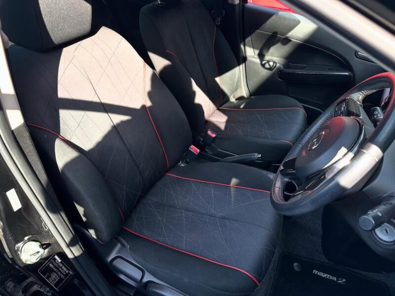2015 MAZDA 2 WHITE EDITION