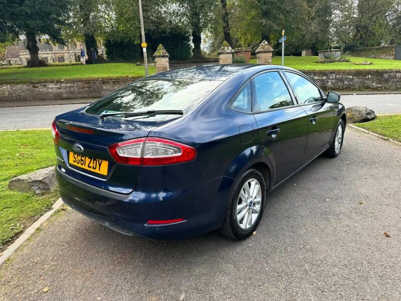 2011 FORD MONDEO