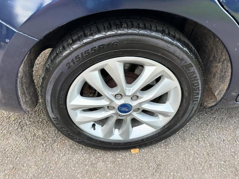 2011 FORD MONDEO