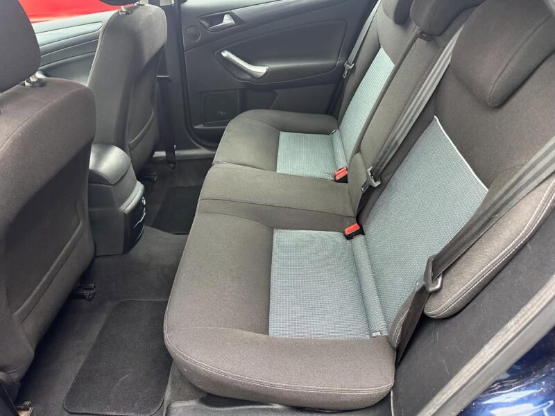 2011 FORD MONDEO