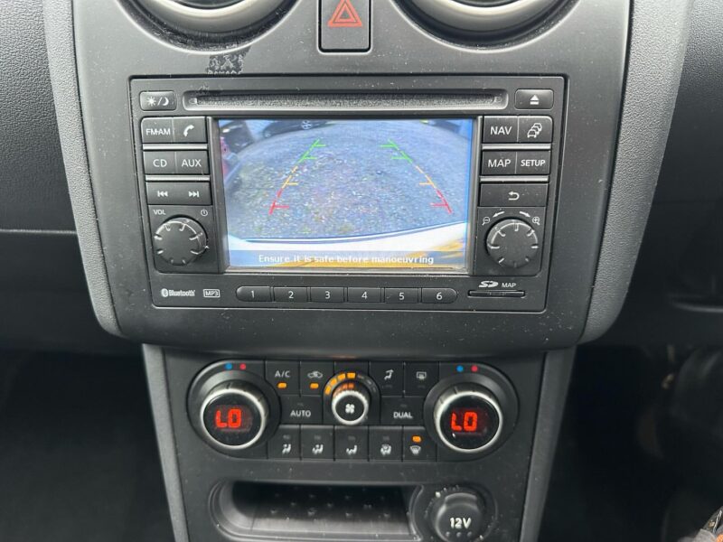 2011 NISSAN QASHQAI
