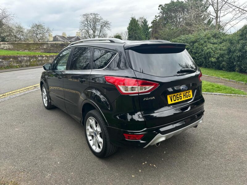 2016 FORD KUGA