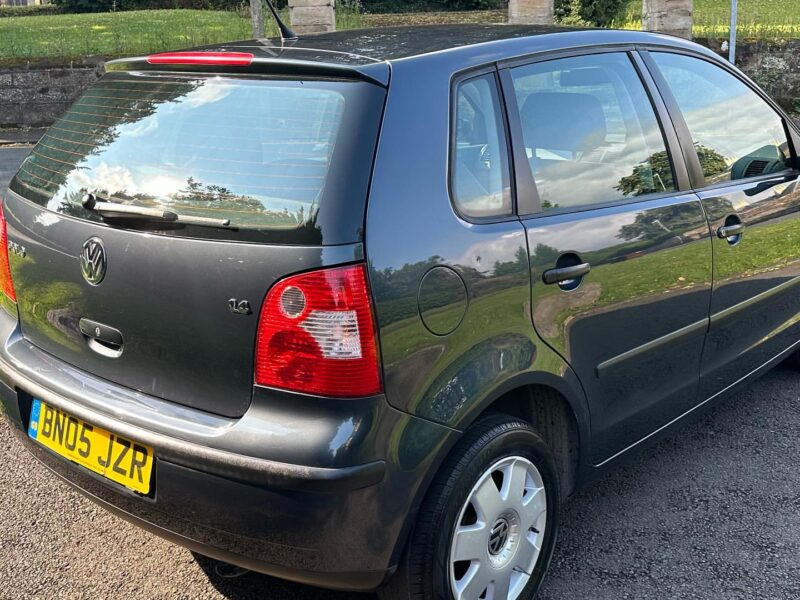2005 VOLKSWAGEN POLO